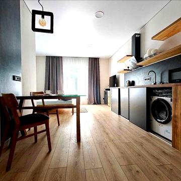 Оренда!!!Сучасне житло+гараж!!