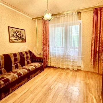 Продаж  5-кімнатної квартири біля м. Героїв Дніпра вул. Північна, 54