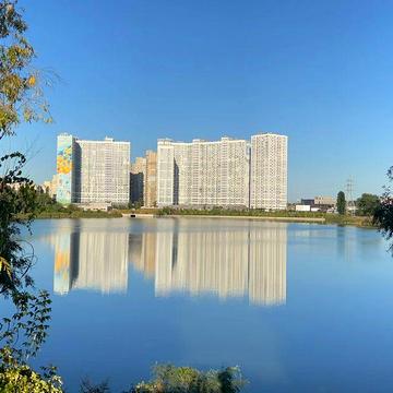 ЖК Лебединий, Ревуцького, м.Харьківська-300м ЖК Лебединый