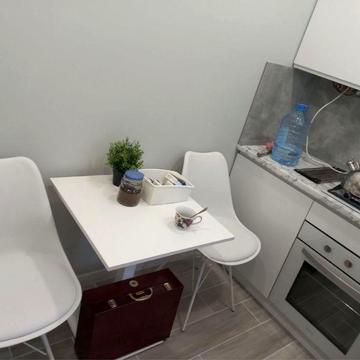 Оренда 2к.квартири в особняку вул.Патона