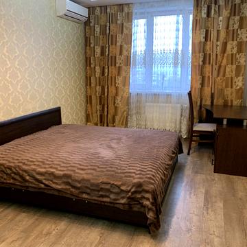 Феодосійська вул., 1-А