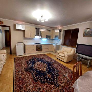 Здам будинок. Генератори. Метро Нивки