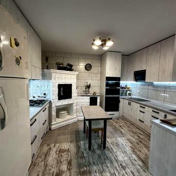 Продаж напівособняка в приватному секторі Івано-Франківська