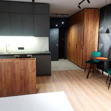 Зарічна вул., 2а