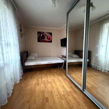 Оренда двухкімнатновї квартири в центрі з АВТОНОМКОЙ