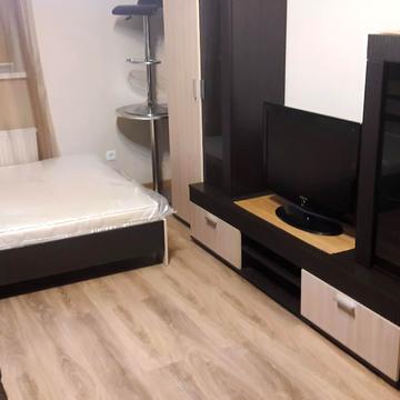 Жилянська вул., 118