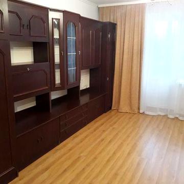 Здається в оренду 2-кімнатна квартира . вул. Пасічна ( власник)