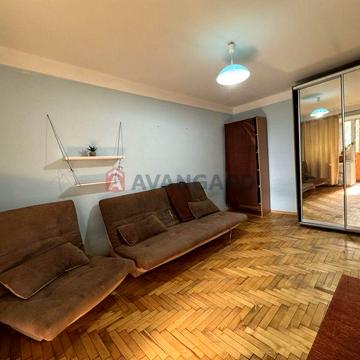 Продаж 1к. космос