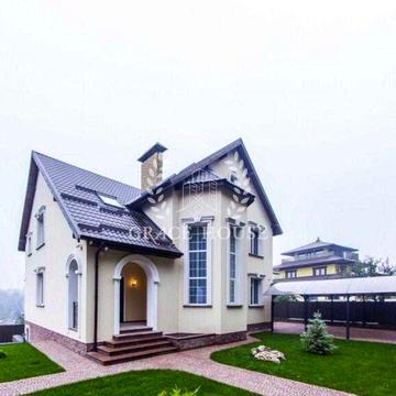 Продажа дома с подвалом в центре города Голосеевский парк 8 соток