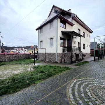 Лозова вул.