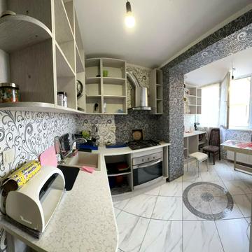 Лесі Українки вул., 20