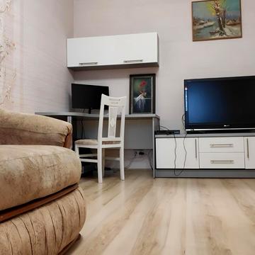 Академіка Заболотного вул., 100