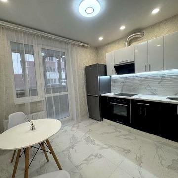 Тепла й стильна квартира ЖК Птичка біля метро — заїжджай і живи! ЖК Птичка