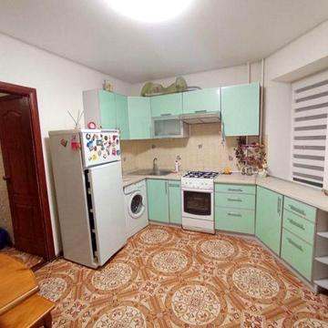 Сдам 1 ком квартиру м. Защитников Украины Новострой