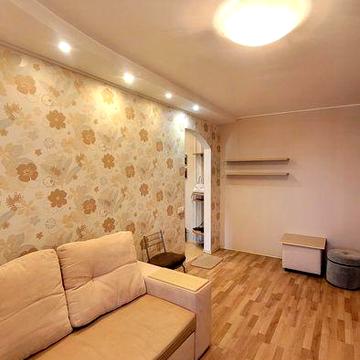 Сдаю реальную 1-к.кв, метро Студенческая,  Ак.Павлова,132