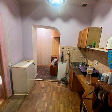 Продам Гостинку   С Балконом