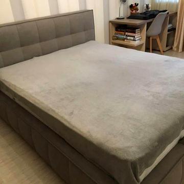 Драгоманова вул., 2