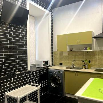 Здам ГАРНУ  2х кімн квартиру для КОМФОРТНОГО життя ЦЕНТР