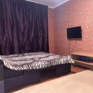 Бориса Гмирі вул., 16