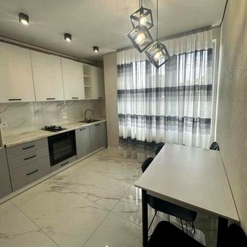 Сдам 1-ком квартиру Центр города