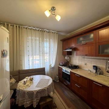 Данила Галицького вул., 9а