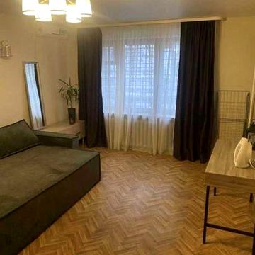 Оренда 1к квартири на вул. Шнеєрсона Менахем-Мендл , 11