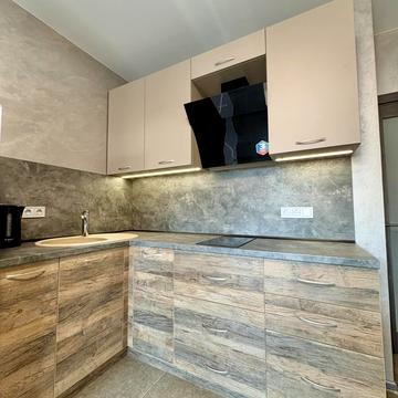 Загорівська вул. (Багговутівська), 25