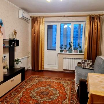 Тростянецька вул., 6