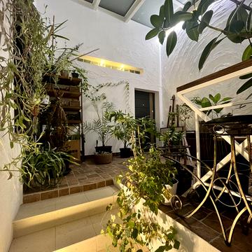 Нижній Вал вул., 27-29