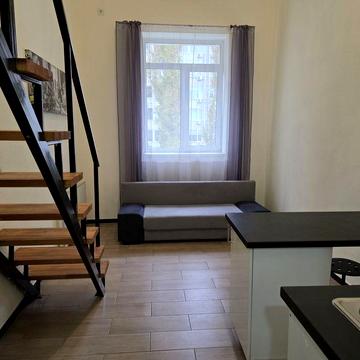 Оренда затишної квартири Бориспільська 9 (Дарницький район)