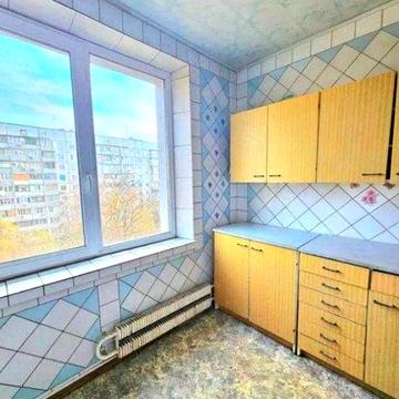 Продаж 3-кімн. кв., метро Холодна Гора