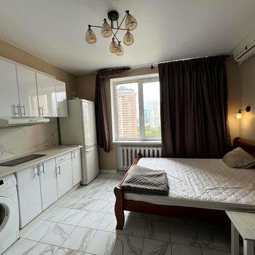 Лесі Українки бульв., 21-Б