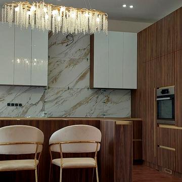 Будинок у передмісті