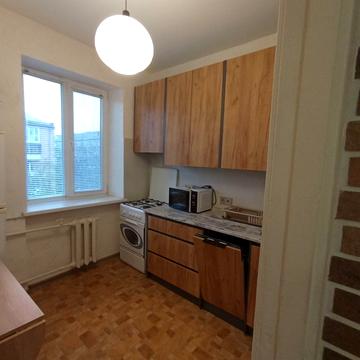 Павла Вірського бульв. (Саратівська), 16/18