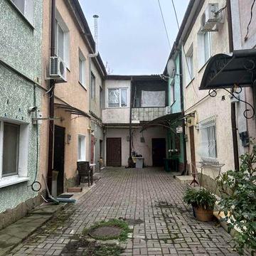 Сдам 2 уровня на Сергея Коновалова