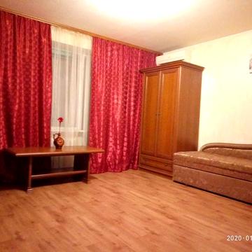 Сдам свою однок. квартиру помесячно или до лета