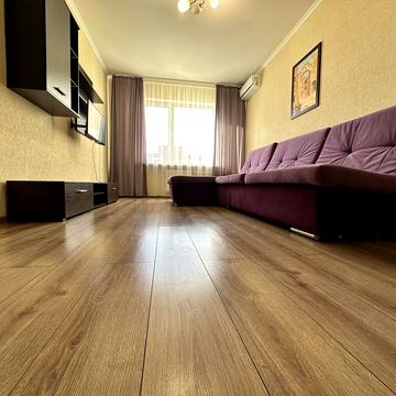 Бориса Гмирі вул., 16