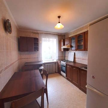 Здам 1-кім. квартиру по вул. Подільській,. Власник.