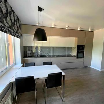 Дніпровська набережна вул., 16-Г