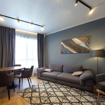 Зарічна вул., 1-В