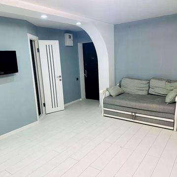 Двокімнатна квартира в центрі Вишневого