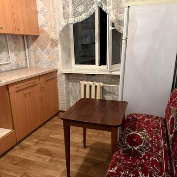 Ризька вул., 6/1