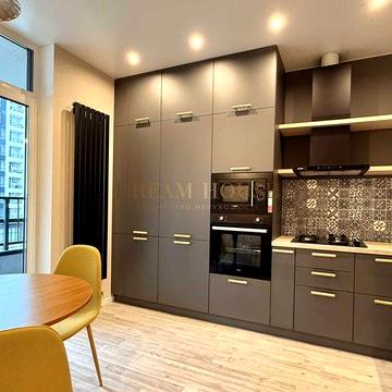 1к квартира з авторським ремонтом біля набережної