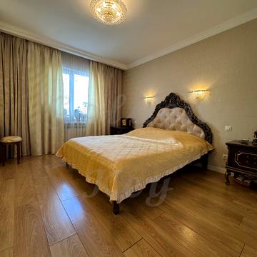 Драгоманова вул., 12-А