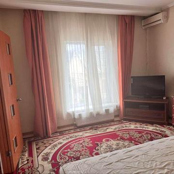 Сдам 2 комнатную квартиру Слободка