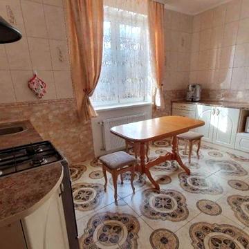 Полтава Автовокзал біля Метро магазину