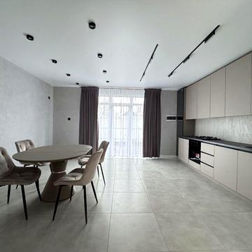 Таунхаус з ремонтом