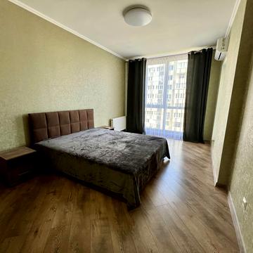 Тернопільська вул., 42