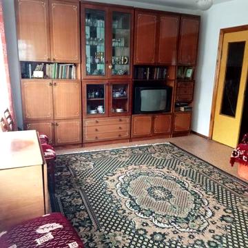 Квартира три кімнати