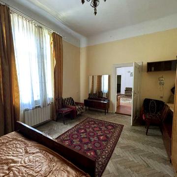 Продаж 2-кім квартири 10хв до центра/котел!